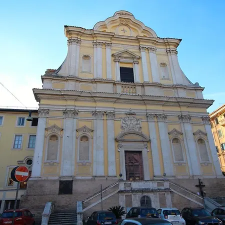 Con Vista San Pietro Appartamento