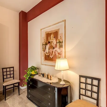 Con Vista San Pietro *